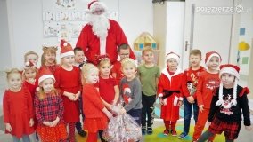 Św. Mikołaj odwiedził przedszkola i żłobek w gminie Gniezno - zdjęcie 21