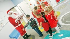 Św. Mikołaj odwiedził przedszkola i żłobek w gminie Gniezno - zdjęcie 22