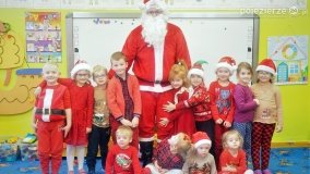 Św. Mikołaj odwiedził przedszkola i żłobek w gminie Gniezno - zdjęcie 11