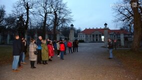 Nocne zwiedzanie pałacu w Czerniejewie - zdjęcie 3