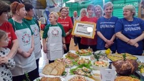 W Barcinie stoły uginały się od wielkanocnych pyszności - zdjęcie 29