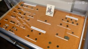 „Historia którą skrywa ziemia”. Gnieźnianie na otwarciu niezwykłego miejsca w Polsce! - zdjęcie 60