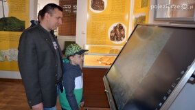 „Historia którą skrywa ziemia”. Gnieźnianie na otwarciu niezwykłego miejsca w Polsce! - zdjęcie 37