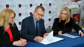 „Historia którą skrywa ziemia”. Gnieźnianie na otwarciu niezwykłego miejsca w Polsce! - zdjęcie 35