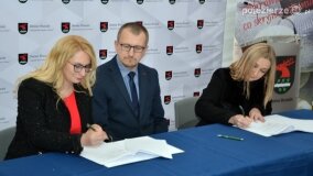 „Historia którą skrywa ziemia”. Gnieźnianie na otwarciu niezwykłego miejsca w Polsce! - zdjęcie 34