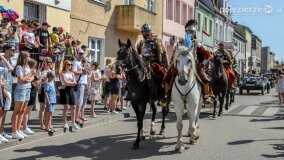 Różne epoki i ich przedstawiciele spotkali się w Łabiszynie - zdjęcie 25