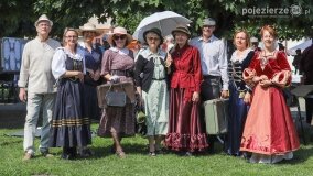 Różne epoki i ich przedstawiciele spotkali się w Łabiszynie - zdjęcie 2