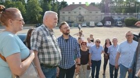 Przylecieli z Florydy by zobaczyć pałac w Czerniejewie! - zdjęcie 7