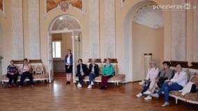 Podwójne zwiedzanie pałacu w Czerniejewie - zdjęcie 27