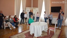 Podwójne zwiedzanie pałacu w Czerniejewie - zdjęcie 20