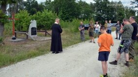 Fundacja Historyczna „Przywracamy Pamięć” postawiła krzyż przy „dołach śmierci”! - zdjęcie 67