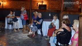 Seniorzy z Poznania zrelaksowali się w pałacu w Czerniejewie - zdjęcie 50