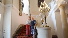 Seniorzy z Poznania zrelaksowali się w pałacu w Czerniejewie - zdjęcie 41