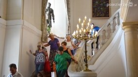 Seniorzy z Poznania zrelaksowali się w pałacu w Czerniejewie - zdjęcie 40