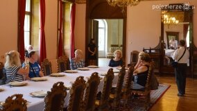 Seniorzy z Poznania zrelaksowali się w pałacu w Czerniejewie - zdjęcie 34