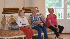 Seniorzy z Poznania zrelaksowali się w pałacu w Czerniejewie - zdjęcie 29