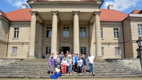 Seniorzy z Poznania zrelaksowali się w pałacu w Czerniejewie - zdjęcie 5
