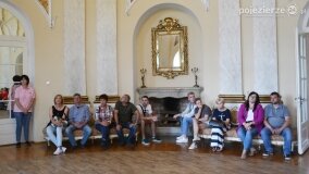 Wakacyjne zwiedzanie pałacu w Czerniejewie! - zdjęcie 16