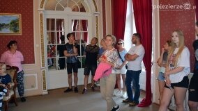 Wakacyjne zwiedzanie pałacu w Czerniejewie! - zdjęcie 13