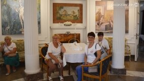 „Aktywny Bierzglinek” poznał dzieje pałacu w Czerniejewie - zdjęcie 37