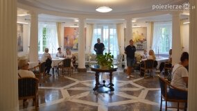 „Aktywny Bierzglinek” poznał dzieje pałacu w Czerniejewie - zdjęcie 35