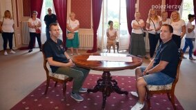 „Aktywny Bierzglinek” poznał dzieje pałacu w Czerniejewie - zdjęcie 19