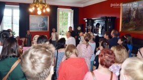 Sierpniowe zwiedzanie czerniejewskiego pałacu - zdjęcie 10