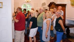 Sierpniowe zwiedzanie czerniejewskiego pałacu - zdjęcie 9