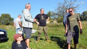 Lokomobila spoczywa na dnie jeziora Kłeckiego... - zdjęcie 14