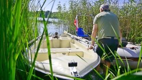 Lokomobila spoczywa na dnie jeziora Kłeckiego... - zdjęcie 13
