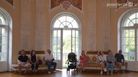 Pałac w Czerniejewie wrześniową porą - zdjęcie 14