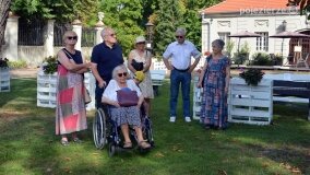 Pałac w Czerniejewie wrześniową porą - zdjęcie 3