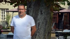 Pałac w Czerniejewie wrześniową porą - zdjęcie 1