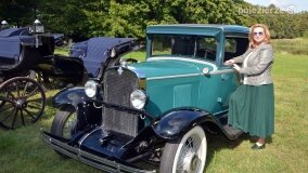 Zabytkowe auta, dorożki, książki i rękodzieło historyczne... - zdjęcie 37