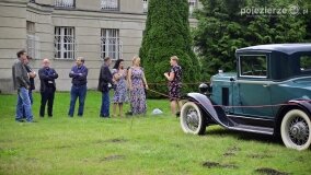 Zabytkowe auta, dorożki, książki i rękodzieło historyczne... - zdjęcie 33