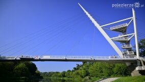 Kładka pieszo-rowerowa w Owińskach w jesiennym słońcu! - zdjęcie 15