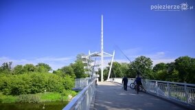 Kładka pieszo-rowerowa w Owińskach w jesiennym słońcu! - zdjęcie 2