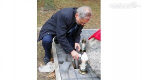 Pamiątkowa tablica w Goślinowie na cześć powołania NSZZ Solidarność Rolników Indywidualnych - zdjęcie 12