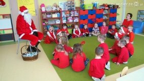 Św. Mikołaj zawitał do przedszkoli i żłobka w gminie Gniezno - zdjęcie 16