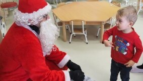 Św. Mikołaj zawitał do przedszkoli i żłobka w gminie Gniezno - zdjęcie 9