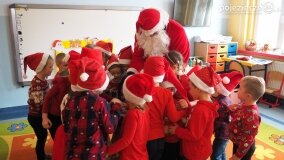 Św. Mikołaj zawitał do przedszkoli i żłobka w gminie Gniezno - zdjęcie 5