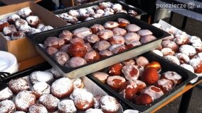 Tłumy w gminie Gniezno! Sprzedano 2,5 tys. najsmaczniejszych pączków w Wielkopolsce! - zdjęcie 18