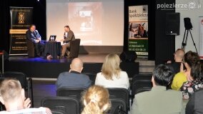 Powędrowali śladami arystokracji...  - zdjęcie 9