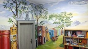 Fantastyczny mural! „Zaczarowana Kraina Książek” w bibliotece w Zdziechowie! - zdjęcie 12