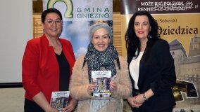 Magiczny wieczór w Zdziechowie! Premiera książki o atrakcjach turystycznych gminy Gniezno! - zdjęcie 102