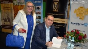 Magiczny wieczór w Zdziechowie! Premiera książki o atrakcjach turystycznych gminy Gniezno! - zdjęcie 82