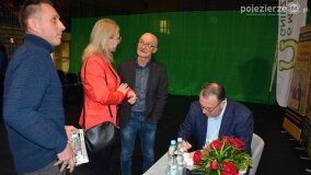 Magiczny wieczór w Zdziechowie! Premiera książki o atrakcjach turystycznych gminy Gniezno! - zdjęcie 68