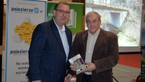 Magiczny wieczór w Zdziechowie! Premiera książki o atrakcjach turystycznych gminy Gniezno! - zdjęcie 55