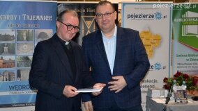 Magiczny wieczór w Zdziechowie! Premiera książki o atrakcjach turystycznych gminy Gniezno! - zdjęcie 53