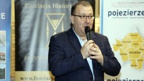 Magiczny wieczór w Zdziechowie! Premiera książki o atrakcjach turystycznych gminy Gniezno! - zdjęcie 51